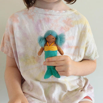 Holdie folk mermaid - Pearl - Olli Ella